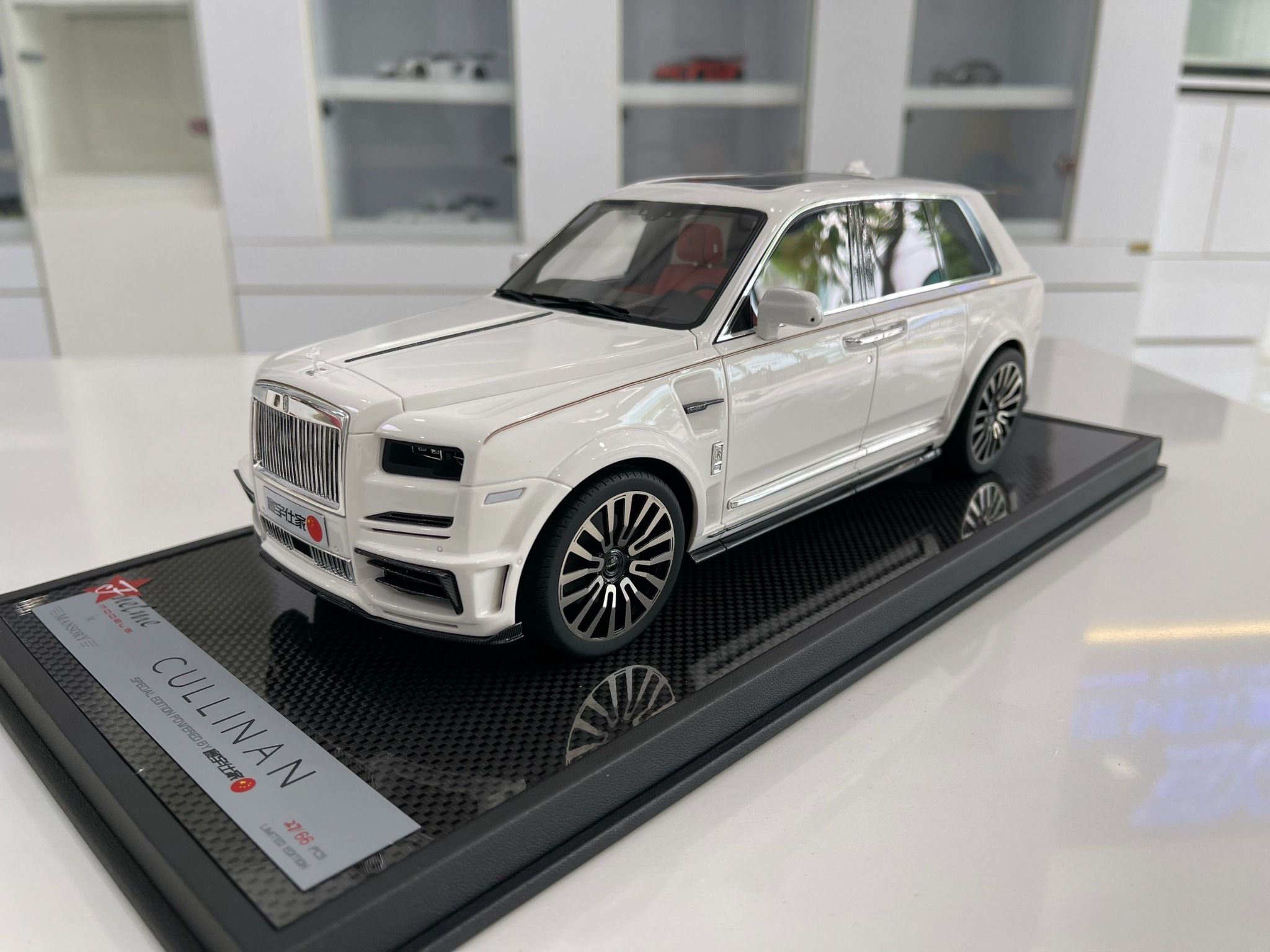 RollsRoyce Cullinan Black Badge 2023 giá KM 082023 thông số xe