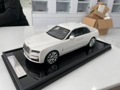 Xe Mô Hình Rolls-Royce Ghost 1:18 Motorhelix ( Trắng )