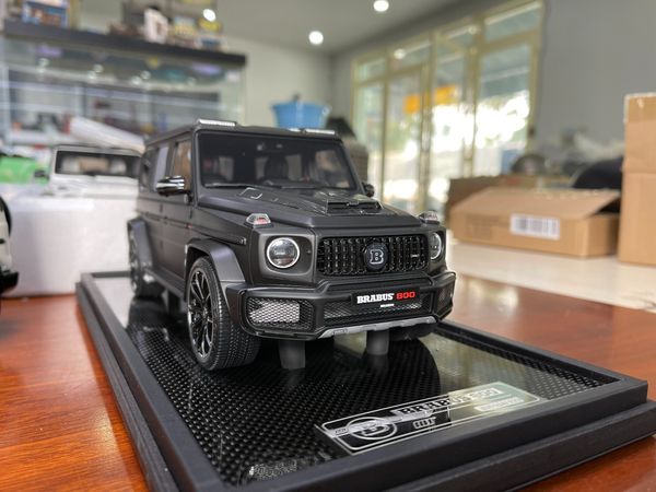 Xe Mô Hình Mercedes-Benz Brabus 800 1:18 Motor Helix ( Đen Nhám )