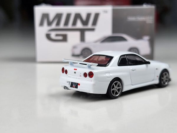 Xe mô hình Top Secret Nissan Skyline GT-R VR32 White RHD 1:64 MiniGT ( Trắng )