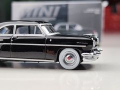 Xe mô hình Lincoln Capri 1954 Black LHD 1:64 MiniGT ( Đen )