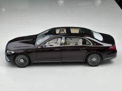 Xe Mô Hình Mercedes-Maybach S-Class 2021 1:18 Norev ( Black Ruby ) - Mâm Vành