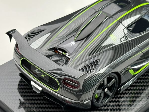 Xe mô hình Koenigsegg Agera R+ 1:18 FrontiArt ( Carbon )