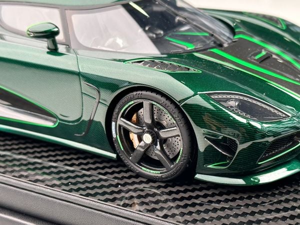 Xe mô hình Koenigsegg Agera S 1:18 FrontiArt ( Green Carbon )