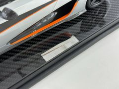 Xe mô hình Koenigsegg One: 1 1:12 FrontiArt ( Silver )