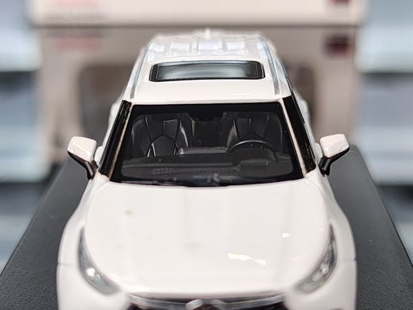 Xe Mô Hình Toyota Highlander 1:64 LCD ( Trắng )