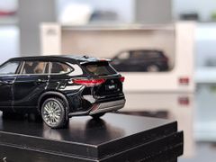 Xe Mô Hình Toyota Highlander 1:64 LCD ( Đen )