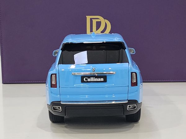 Xe mô hình Rolls-Royce Cullinan 1:18 Kengfai (Baby Blue)