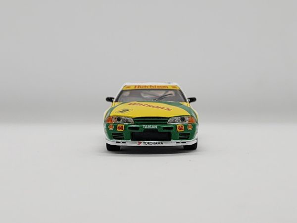 Xe Mô Hình Nissan Skyline GT-R (R32) Gr. A #2 1991 Macau GP 1:64 Minigt ( Trắng Xanh )