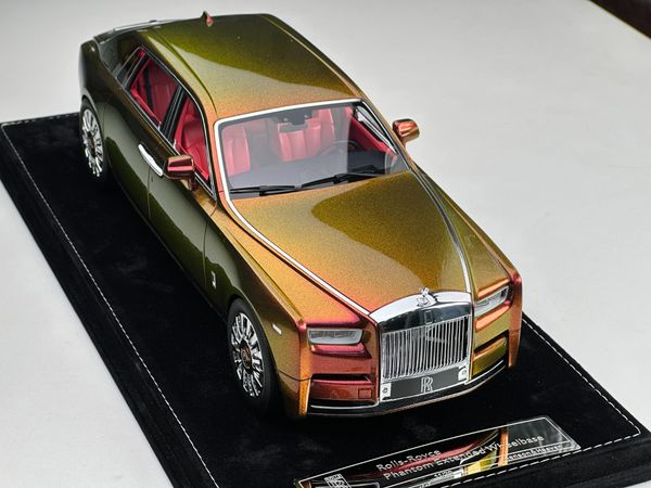 Xe Mô Hình Rolls-Royce Phantom 1:18 HHModel (Hồng biến màu)