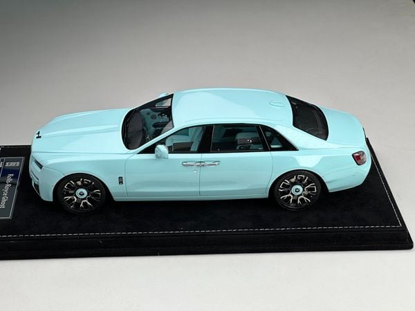 Xe Mô Hình Rolls-Royce Ghost 1:18 HH Model ( Xanh Bạc Hà Sữa)