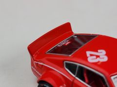 Xe Mô Hình Datsun KAIDO Fairlady Z MOTUL V2 (Đuôi Cao) 1:64 MiniGT (Hộp Đỏ)