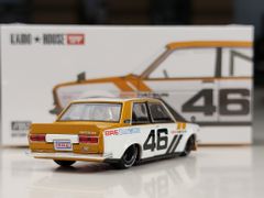 Xe Mô Hình Datsun 510 Street BRE510 V3 1:64 MiniGT (Trắng Nâu)