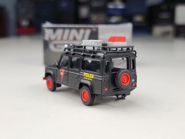 Xe mô hình Land Rover Defender 110 1:64 MINIGT (Đen)