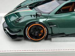 Xe mô hình Pagani Huayra BC 1:18 One Model ( Xanh Lá Carbon )