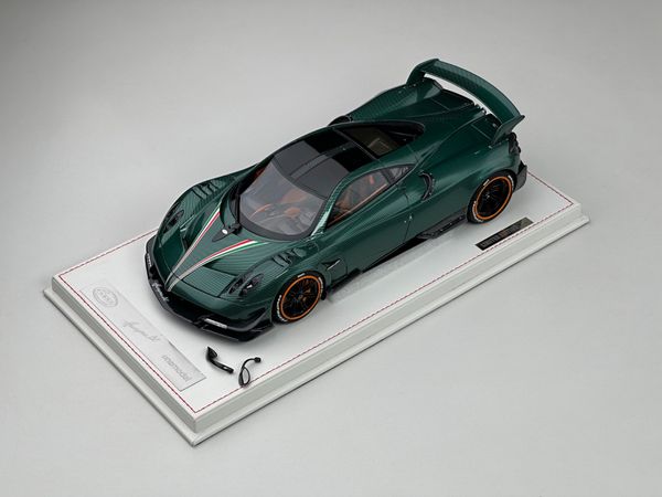 Xe mô hình Pagani Huayra BC 1:18 One Model ( Xanh Lá Carbon )