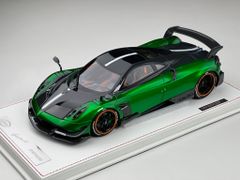 Xe mô hình Pagani Huayra BC 1:18 One Model ( Xanh Lá Mui Đen )