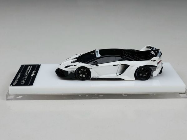 Xe Mô Hình LB-Silhouette Works Aventador GT EVO 1:64 ScaleMini ( White )