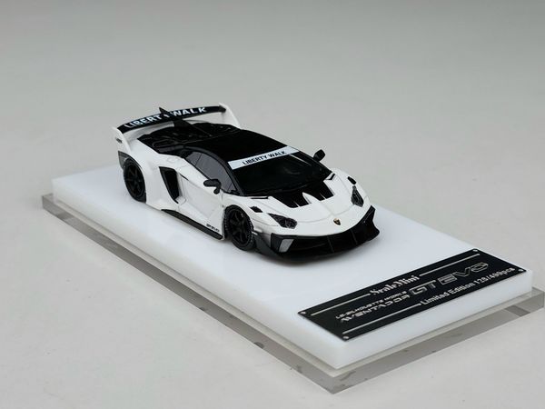 Xe Mô Hình LB-Silhouette Works Aventador GT EVO 1:64 ScaleMini ( White )