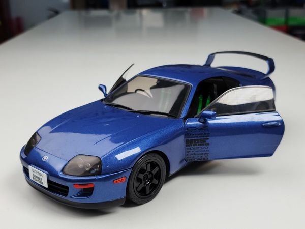 Xe mô hình Toyota Supra MK4 1:18 Solido (Dark Blue)