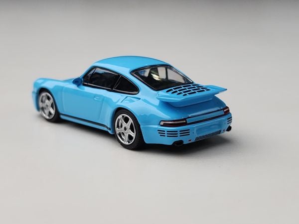 Xe Mô Hình Ruf CTR Anniversary 1:64 MiNiGT ( Xanh Baby )