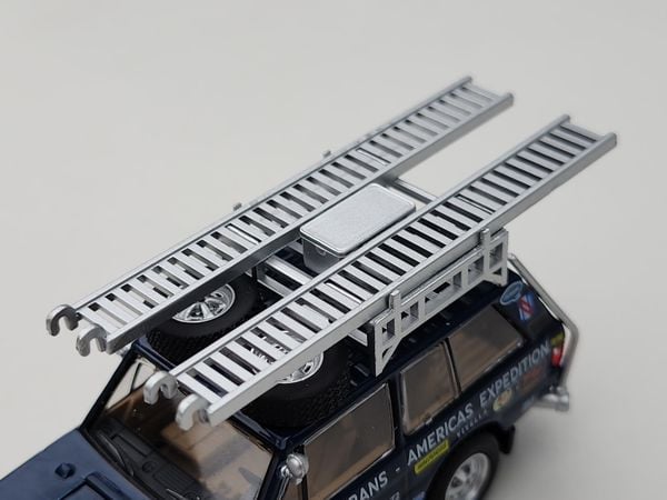 Xe Mô Hình Range Rover 1971 British Trans Americas Expedition 1:64 MiniGT ( Xanh )