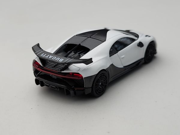 Xe Mô Hình Bugatti Chiron Pur Sport White 1:64 MiniGT ( Trắng )