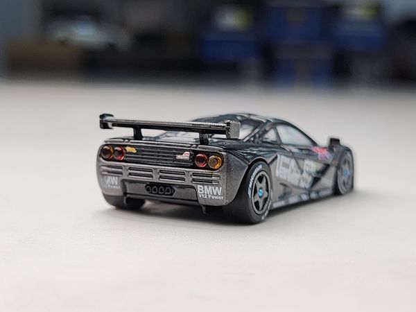 Xe Mô Hình McLaren F1 GTR #59 1995 Le Mans 24Hr Winner 1:64 MiniGT ( Đen )