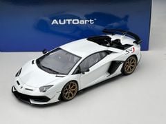 Xe Mô Hình Lamboghini Aventador SVJ 1:18 Autoart (Trắng)