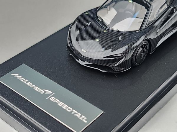 Xe Mô Hình Mclaren Speedtail 1:64 LCD ( Black Carbon )