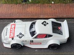 Xe Mô Hình Datsun KAIDO Fairlady Z MOTUL V3 1:64 Kaidohouse x MINI