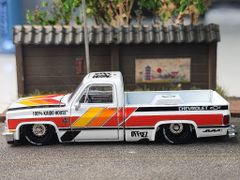 Xe Mô Hình Chevrolet Silverado V1 1:64 KAIDO ( Silver )