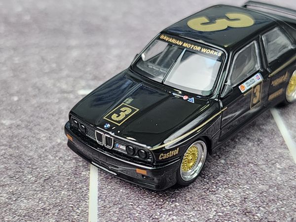 Xe Mô Hình BMW M3 #3 JPS Team BMW 1987 ATCC Championship Winner -Australia Exclusive 1:64 MiniGT (  Black )