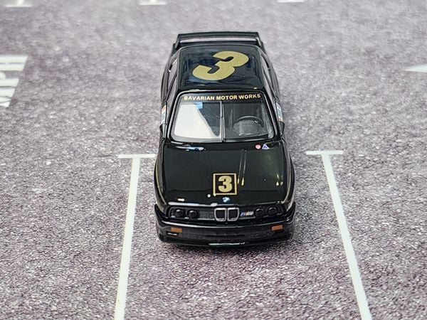 Xe Mô Hình BMW M3 #3 JPS Team BMW 1987 ATCC Championship Winner -Australia Exclusive 1:64 MiniGT (  Black )