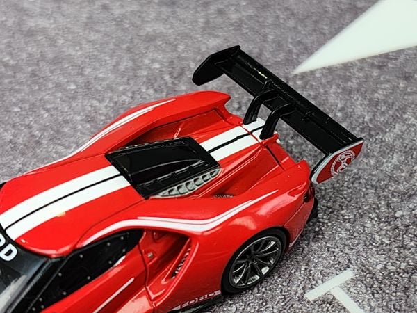 Xe Mô Hình Ford GT Mk II #013 1:64 MiniGT ( Rosso Alpha LHD )