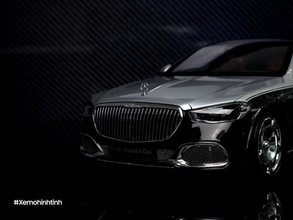 Xe Mô Hình Mercedes-Maybach S-Class Hightech 1:18 Almost Real ( Silver & Obsidian Black )