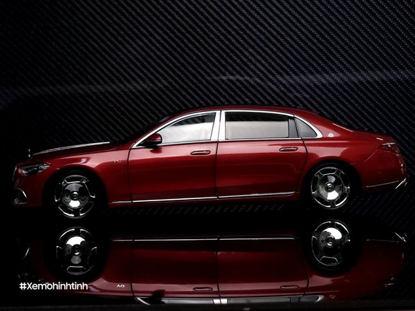 Xe Mô Hình Mercedes-Maybach S-Class Patagonia 1:18 Almost Real ( Red )