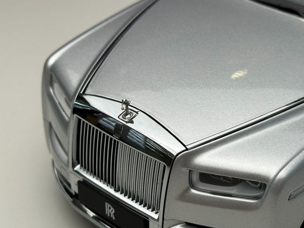 Xe Mô Hình Rolls Royce Phantom 1:18 Kengfai ( Silver )