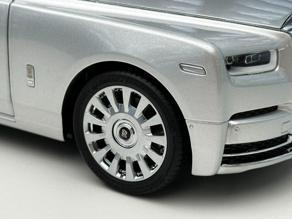 Xe Mô Hình Rolls Royce Phantom 1:18 Kengfai ( Silver )