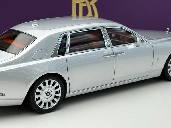 Xe Mô Hình Rolls Royce Phantom 1:18 Kengfai ( Silver )