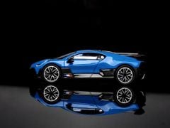 Xe Mô Hình Bugatti Centodieci 1:64 MiniGT ( Blu Bugatti LHD )