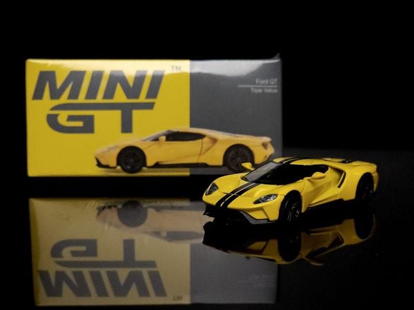 Xe Mô Hình Ford GT Triple 1:64 MiniGT ( Yellow )