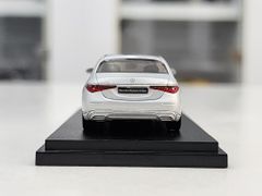 Xe Mô Hình Mercedes-Benz S-Class 2021 1:64 Almost Real ( Bạc )