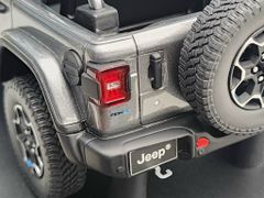 Xe Mô Hình 2022 Jeep Wrangler 4xe 2021 1:18 GT Sprirt ( Sliver )