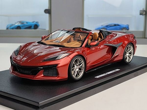 Xe Mô Hình Chevrolet Corvette C8 Cabriolet Z06 2022 1:18 GT Sprirt