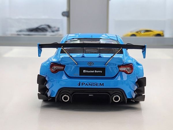 Xe Mô Hình Rocket Bunny 86 Widebody 1:18 DCN ( Blue )