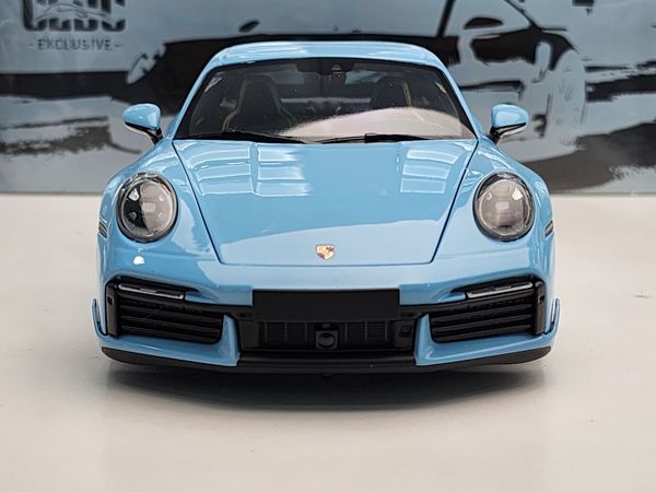 Xe mô hình Porsche 911 (992) Turbo S Coupe Sport Design - 2021 1:18 Minichanmps (Light Blue)