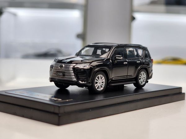 Xe Mô Hình Lexus LX600 1:64 LCD Model ( Black )