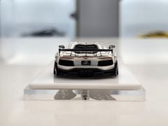 Xe Mô Hình Lamborghi Aventador 1:64 LBWK ( Trắng )