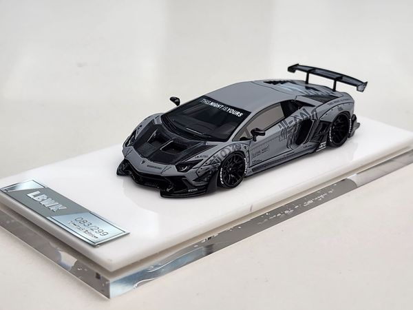 Xe Mô Hình Lamborghi Aventador 1:64 LBWK ( Xám )